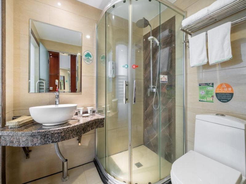 Greentree Inn Yiwu International Trade City Hotel Екстер'єр фото