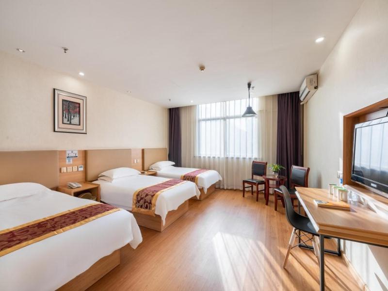 Greentree Inn Yiwu International Trade City Hotel Екстер'єр фото