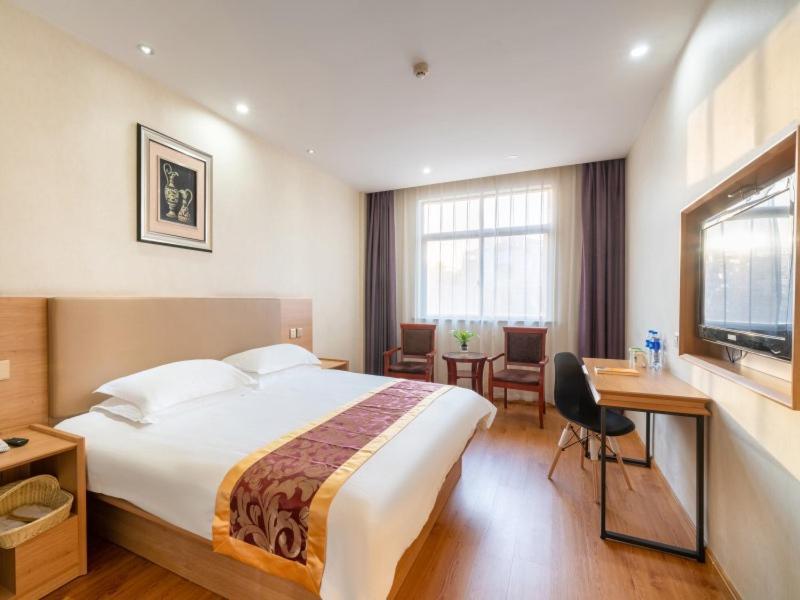 Greentree Inn Yiwu International Trade City Hotel Екстер'єр фото