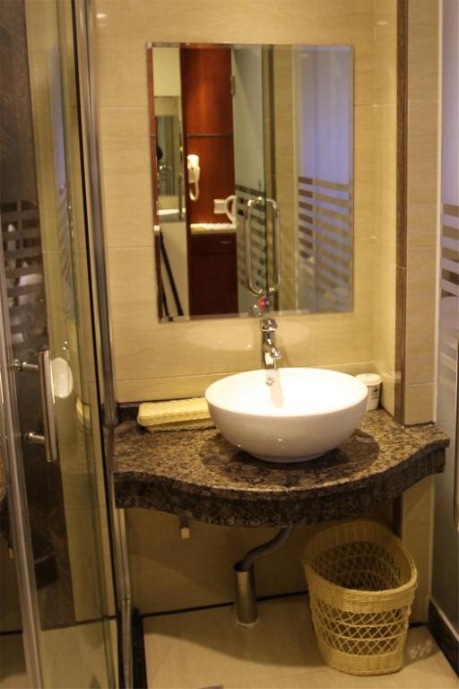Greentree Inn Yiwu International Trade City Hotel Номер фото