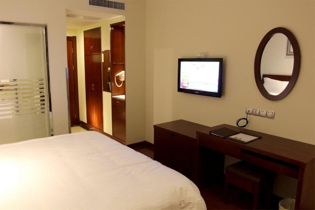 Greentree Inn Yiwu International Trade City Hotel Номер фото