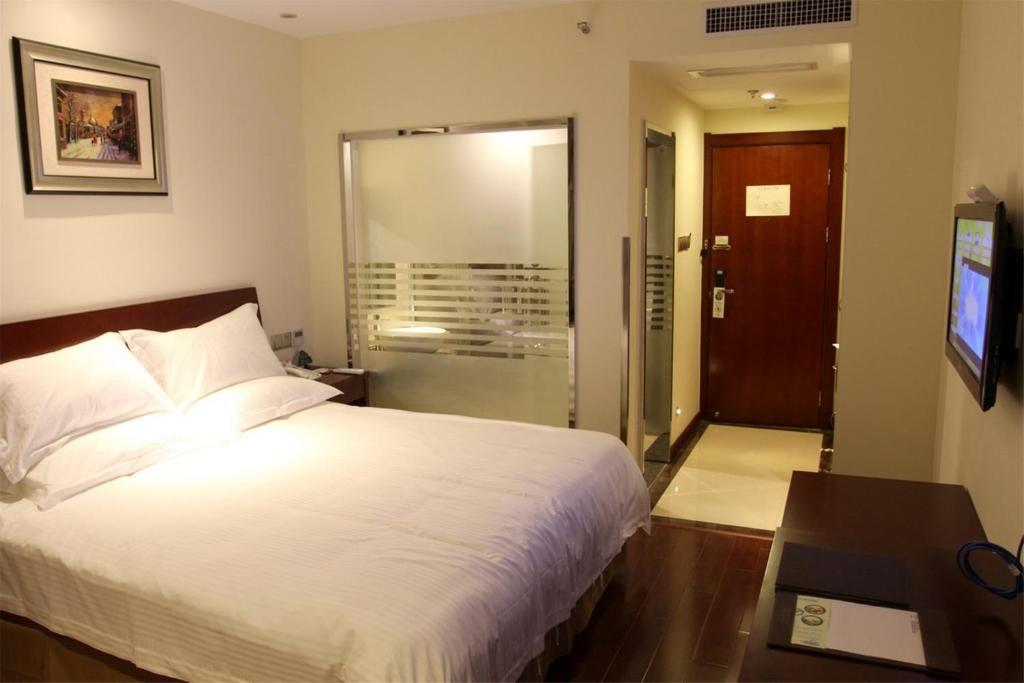 Greentree Inn Yiwu International Trade City Hotel Номер фото